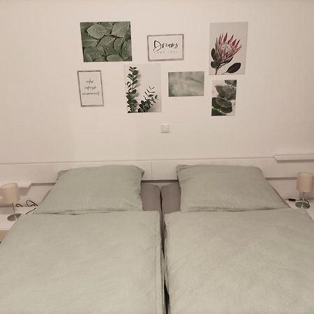 Grosse Ferienwohnung Am Waldrand Schonau  Esterno foto